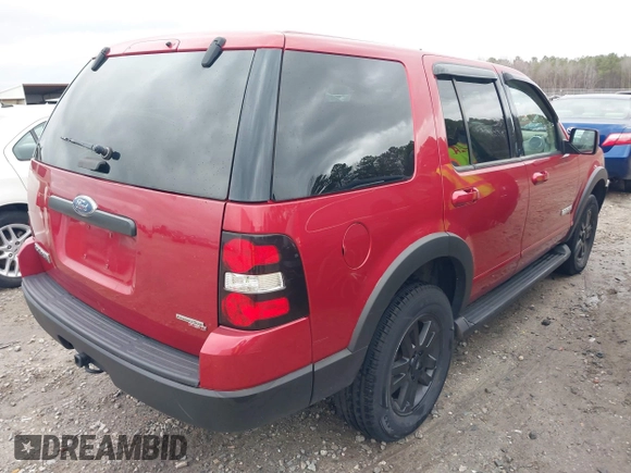 2007 Ford Explorer Eddie Bauer z VIN 1FMEU64E47UA62406, wystawiony jako IAAI lot #41721334 z przebiegiem 98 896 mil mil oraz . Historia ofert i sprzedaży dostępna na DreamBid. Obrazek 4.