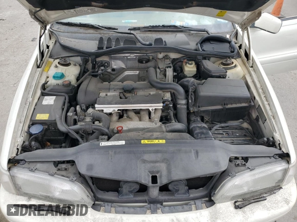 2000 Volvo C70 with VIN YV1NC56D6YJ012951, listed as a Copart auction lot 71746494 with 98,382 mi miles and Clean Title. Bid and sale history available at carsss.com. Image 11.