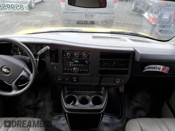 2013 Chevrolet Express Cargo Van with VIN 1GCWGGCA7D1149329, listed as a Copart auction lot 85995564 with 136,420 mi miles and Clean Title. Bid and sale history available at carsss.com. Image 8.