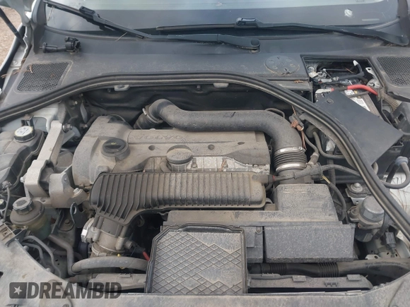 2012 Volvo S60 T5 с VIN YV1622FS6C2133602, выставлен на аукционе IAAI как лот 41041674 с пробегом 189 681 миль миль и . История ставок и продаж доступна на DreamBid. Изображение 10.