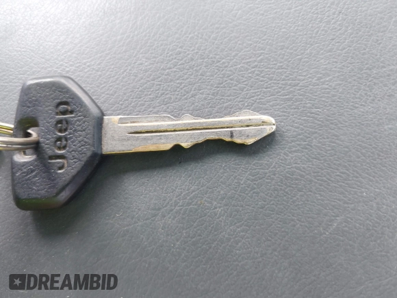 1996 Jeep Cherokee с VIN 1J4FN68S0TL183160, выставлен на аукционе IAAI как лот 42632999 с пробегом 270 668 миль миль и . История ставок и продаж доступна на DreamBid. Изображение 11.