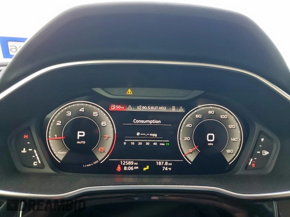 2023 Audi Q3 S line Premium Plus с VIN WA1EECF31P1089117, выставлен на аукционе Copart как лот 57165065 с пробегом 12 589 миль миль и Списание • Salvage title. История ставок и продаж доступна на DreamBid. Изображение 9.