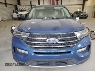 2022 Ford Explorer XLT with VIN 1FMSK7DHXNGC09512, listed as a Copart auction lot 53540175 with 32,614 mi miles and Salvage title. Bid and sale history available at DreamBid. Image 5.