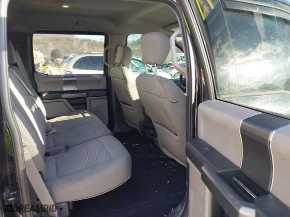 2018 Ford F-150 XL with VIN 1FTEW1E5XJFC12563, listed as a IAAI auction lot 41541523 with 132,642 mi miles. Bid and sale history available at carsss.com. Image 8.