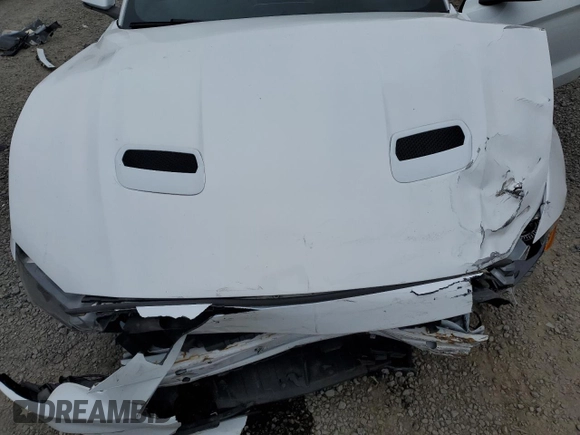 2020 Ford Mustang EcoBoost z VIN 1FATP8UH1L5138747, wystawiony jako Copart lot #88899115 z przebiegiem Nie podano mil oraz Nie do naprawy • Non repairable. Historia ofert i sprzedaży dostępna na DreamBid. Obrazek 12.