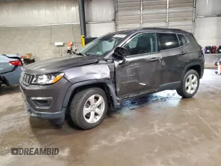 2019 Jeep Compass Latitude z VIN 3C4NJDBB4KT673422, wystawiony jako Copart lot #60872845 z przebiegiem 77 270 mil mil oraz Szkoda całkowita • Salvage title. Historia ofert i sprzedaży dostępna na DreamBid. Obrazek 1.