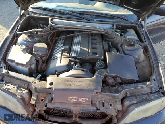 2002 BMW 3 Series 325xi with VIN WBAEU33442PH85398, listed as a Copart auction lot 42759435 with Not provided miles and Salvage title. Bid and sale history available at DreamBid. Image 11.