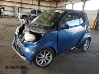 2008 Smart fortwo Pure z VIN WMEEJ31X38K172301, wystawiony jako Copart lot #44141765 z przebiegiem Nie podano mil oraz Szkody całkowita. Historia ofert i sprzedaży dostępna na DreamBid. Obrazek 1.
