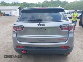 2019 Jeep Compass Trailhawk с VIN 3C4NJDDB9KT739654, выставлен на аукционе IAAI как лот 42195345 с пробегом 116 601 миль миль и . История ставок и продаж доступна на DreamBid. Изображение 16.