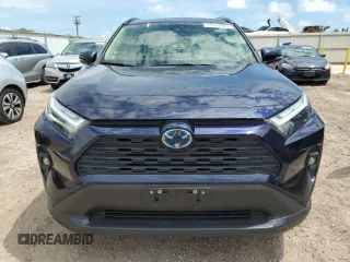 2023 Toyota RAV4 Hybrid XLE Premium z VIN JTMB6RFV1PD100836, wystawiony jako Copart lot #51694985 z przebiegiem 19 870 mil mil oraz Szkoda całkowita • Salvage title. Historia ofert i sprzedaży dostępna na DreamBid. Obrazek 5.