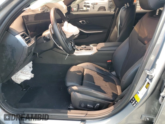 2024 BMW 3 Series 330i xDrive with VIN 3MW89FF02R8D93034, listed as a Copart auction lot 48918215 with 34,282 mi miles and Clean Title. Bid and sale history available at carsss.com. Image 7.