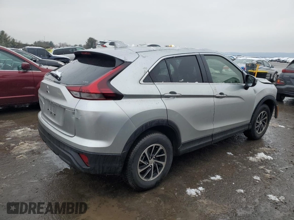 2024 Mitsubishi Eclipse Cross ES z VIN JA4ATUAA9RZ061120, wystawiony jako Copart lot #44231085 z przebiegiem 11 419 mil mil oraz Szkoda całkowita • Salvage title. Historia ofert i sprzedaży dostępna na DreamBid. Obrazek 3.