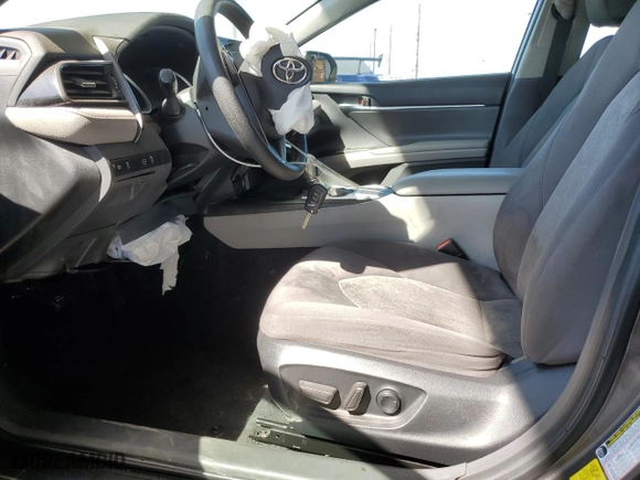 2023 Toyota Camry LE with VIN 4T1C11AK1PU130853, listed as a Copart auction lot 50350105 with 35,077 mi miles and Salvage Title. Bid and sale history available at carsss.com. Image 7.