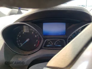 2013 Ford Escape SE with VIN 1FMCU0GX6DUB82060, listed as a Copart auction lot 50173005 with 149,216 mi miles and Salvage Title. Bid and sale history available at DreamBid. Image 9.