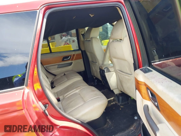 2008 Land Rover Range Rover Sport HSE with VIN SALSK25468A145794, listed as a IAAI auction lot 42211204 with 172,241 mi miles and . Bid and sale history available at DreamBid. Image 8.