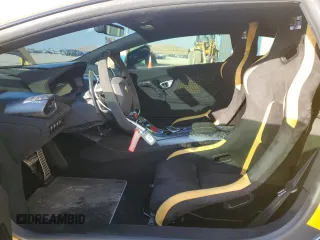 2018 Lamborghini Huracan z VIN ZHWCD4ZFXJLA08925, wystawiony jako Copart lot #86834884 z przebiegiem 3 871 mil mil oraz Szkoda całkowita • Salvage title. Historia ofert i sprzedaży dostępna na DreamBid. Obrazek 7.