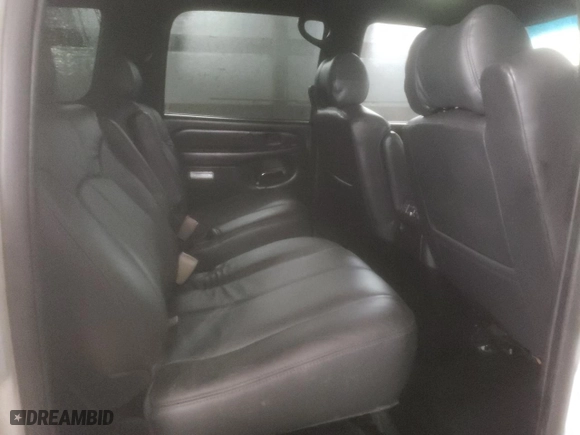 2002 GMC Yukon XL Denali with VIN 1GKFK66U72J313730, listed as a Copart auction lot 44326525 with 102,601 mi miles and Salvage Title. Bid and sale history available at carsss.com. Image 11.