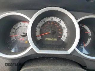 2015 Toyota Tacoma z VIN 3TMLU4EN7FM167507, wystawiony jako Copart lot #55957635 z przebiegiem 91 374 mil mil oraz Szkoda całkowita • Salvage title. Historia ofert i sprzedaży dostępna na DreamBid. Obrazek 9.