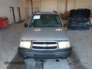 2003 Chevrolet Tracker z VIN 2CNBE13C336953203, wystawiony jako IAAI lot #42195810 z przebiegiem 123 503 mil mil oraz . Historia ofert i sprzedaży dostępna na DreamBid. Obrazek 6.
