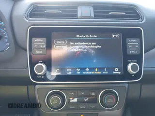 2025 Nissan LEAF S z VIN 1N4AZ1BV5SC550617, wystawiony jako IAAI lot #42295619 z przebiegiem 2 177 mil mil oraz . Historia ofert i sprzedaży dostępna na DreamBid. Obrazek 19.