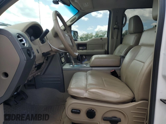 2006 Ford F-150 XLT z VIN 1FTPW12V66FB63348, wystawiony jako Copart lot #55059035 z przebiegiem 198 957 mil mil oraz Szkoda całkowita • Salvage title. Historia ofert i sprzedaży dostępna na DreamBid. Obrazek 7.