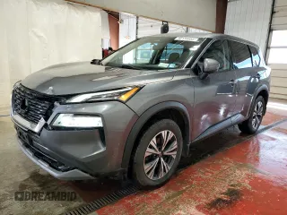 2021 Nissan Rogue SV z VIN 5N1AT3BB9MC826227, wystawiony jako Copart lot #56134655 z przebiegiem 24 994 mil mil oraz Szkoda całkowita • Salvage title. Historia ofert i sprzedaży dostępna na DreamBid. Obrazek 1.