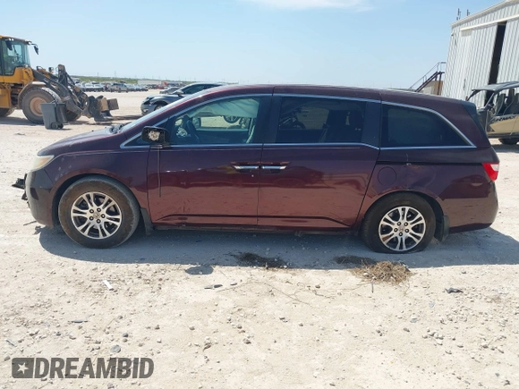 2012 Honda Odyssey EX с VIN 5FNRL5H40CB047070, выставлен на аукционе IAAI как лот 41817134 с пробегом 141 978 миль миль и . История ставок и продаж доступна на DreamBid. Изображение 14.