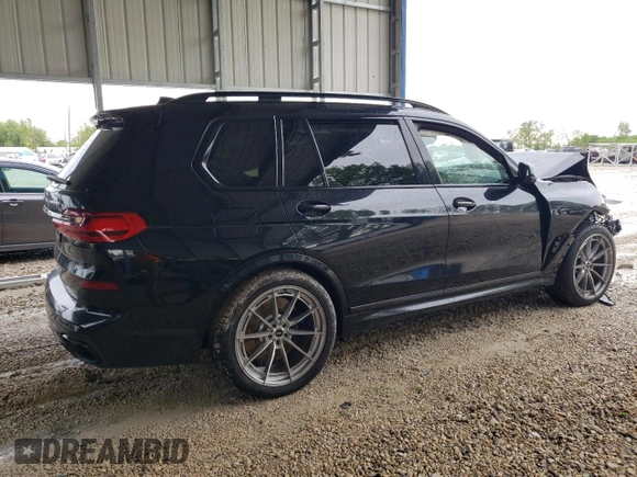 2020 BMW X7 M50i z VIN 5UXCX6C06LLE35455, wystawiony jako Copart lot #54965075 z przebiegiem Nie podano mil oraz Szkoda całkowita • Salvage title. Historia ofert i sprzedaży dostępna na DreamBid. Obrazek 3.