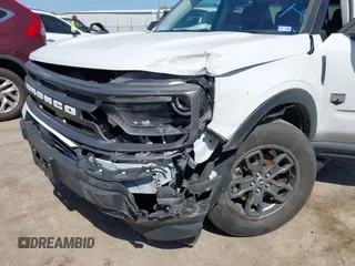2021 Ford Bronco Sport Big Bend z VIN 3FMCR9B68MRA16053, wystawiony jako IAAI lot #42011026 z przebiegiem 37 814 mil mil oraz . Historia ofert i sprzedaży dostępna na DreamBid. Obrazek 6.