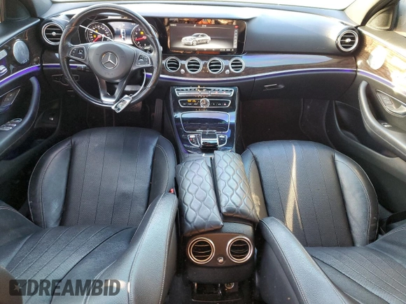 2017 Mercedes-Benz E 300 Luxury z VIN WDDZF4JBXHA041325, wystawiony jako Copart lot #88094765 z przebiegiem 34 295 mil mil oraz Szkoda całkowita • Salvage title. Historia ofert i sprzedaży dostępna na DreamBid. Obrazek 8.
