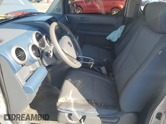 2005 Honda Element EX with VIN 5J6YH28685L029987, listed as a Copart auction lot 53189815 with 181,202 mi miles and Salvage Title. Bid and sale history available at DreamBid. Image 7.