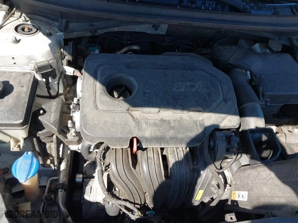 2015 Hyundai Sonata 2.4L Sport with VIN 5NPE34AF6FH227230, listed as a IAAI auction lot 41843379 with 186,332 mi miles. Bid and sale history available at carsss.com. Image 10.