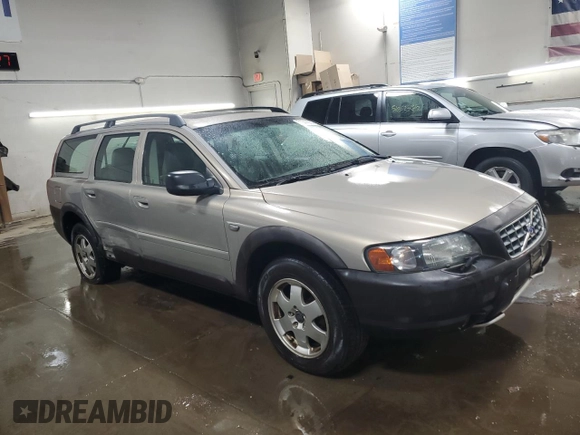 2002 Volvo V70 with VIN YV1SZ58D721069956, listed as a Copart auction lot 51344055 with 158,449 mi miles and Salvage Title. Bid and sale history available at carsss.com. Image 4.