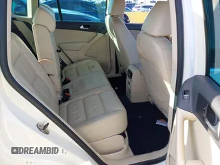 2011 Volkswagen Tiguan SE with VIN WVGBV7AX8BW536365, listed as a IAAI auction lot 41854029 with 126,916 mi miles and . Bid and sale history available at DreamBid. Image 8.