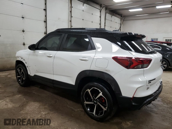 2022 Chevrolet TrailBlazer RS with VIN KL79MUSL4NB082057, listed as a Copart auction lot 47556905 with 23,567 mi miles and Salvage Title. Bid and sale history available at DreamBid. Image 2.