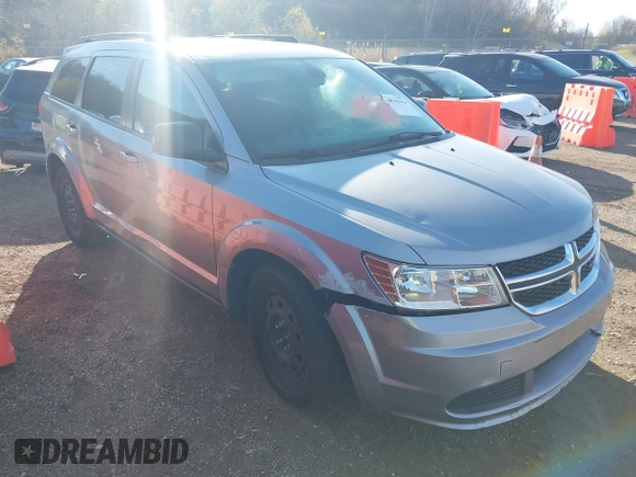 2018 Dodge Journey SE with VIN 3C4PDCAB8JT524456, listed as a IAAI auction lot 40798159 with 111,707 mi miles. Bid and sale history available at carsss.com. Image 1.