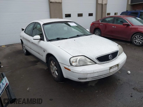 2000 Mercury Sable LS Premium with VIN 1MEFM55S5YG613920, listed as a IAAI auction lot 41360961 with 108,829 mi miles. Bid and sale history available at carsss.com. Image 1.