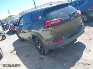 2015 Jeep Cherokee Sport with VIN 1C4PJLAB0FW517074, listed as a IAAI auction lot 41816994 with 1 mi miles. Bid and sale history available at carsss.com. Image 3.