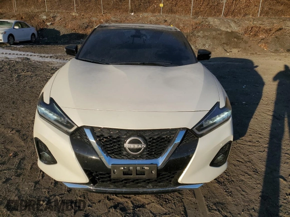 2023 Nissan Maxima Platinum z VIN 1N4AA6FV6PC513856, wystawiony jako Copart lot #88637125 z przebiegiem 25 821 mil mil oraz Szkoda całkowita • Salvage title. Historia ofert i sprzedaży dostępna na DreamBid. Obrazek 5.