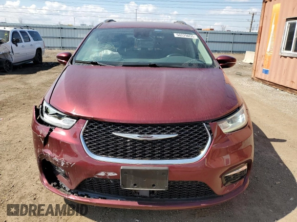 2021 Chrysler Pacifica Touring L with VIN 2C4RC1BG3MR528173, listed as a Copart auction lot 50229055 with 97,158 mi miles and Salvage Title. Bid and sale history available at DreamBid. Image 5.