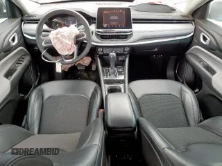 2022 Jeep Compass Latitude z VIN 3C4NJCBB5NT139019, wystawiony jako Copart lot #57121185 z przebiegiem 30 894 mil mil oraz Nie do naprawy • Non repairable. Historia ofert i sprzedaży dostępna na DreamBid. Obrazek 8.