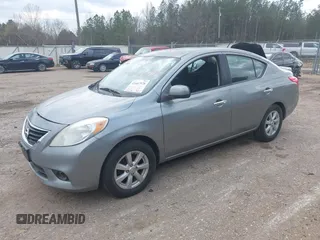 2013 Nissan Versa SV with VIN 3N1CN7AP2DL822216, listed as a IAAI auction lot 41667978 with 194,281 mi miles and . Bid and sale history available at DreamBid. Image 2.