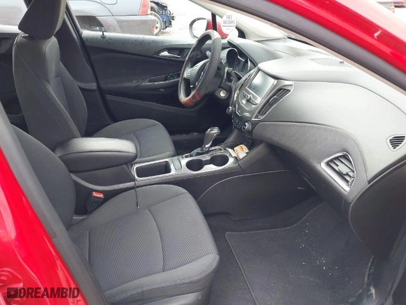 2017 Chevrolet Cruze LT with VIN 1G1BE5SM6H7229043, listed as a IAAI auction lot 41891918 with 95,066 mi miles. Bid and sale history available at carsss.com. Image 5.