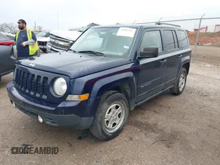 2015 Jeep Patriot Altitude Edition with VIN 1C4NJPBA3FD429099, listed as a IAAI auction lot 41902157 with 113,728 mi miles. Bid and sale history available at carsss.com. Image 2.