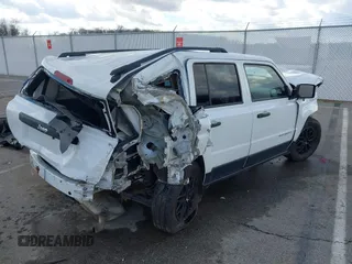 2014 Jeep Patriot Sport with VIN 1C4NJPBA9ED715277, listed as a IAAI auction lot 41674449 with 240,193 mi miles and . Bid and sale history available at carsss.com. Image 4.