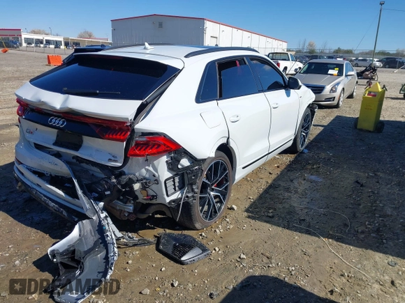 2019 Audi Q8 Prestige z VIN WA1FVAF12KD038238, wystawiony jako IAAI lot #41740092 z przebiegiem 55 699 mil mil oraz . Historia ofert i sprzedaży dostępna na DreamBid. Obrazek 4.
