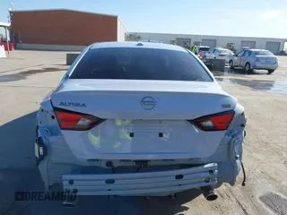 2024 Nissan Altima SR z VIN 1N4BL4CV7RN404207, wystawiony jako IAAI lot #41773141 z przebiegiem 18 463 mil mil oraz . Historia ofert i sprzedaży dostępna na DreamBid. Obrazek 17.
