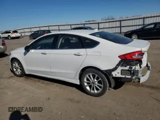 2020 Ford Fusion SE with VIN 3FA6P0H74LR129120, listed as a Copart auction lot 49111985 with 51,402 mi miles and Salvage title. Bid and sale history available at DreamBid. Image 2.
