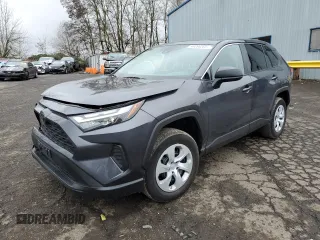 2023 Toyota RAV4 LE z VIN 2T3F1RFV6PW382944, wystawiony jako Copart lot #46296265 z przebiegiem 16 668 mil mil oraz Szkoda całkowita • Salvage title. Historia ofert i sprzedaży dostępna na DreamBid. Obrazek 1.