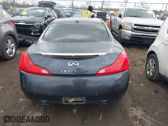 2010 Infiniti G37 Coupe x with VIN JN1CV6EL9AM151002, listed as a IAAI auction lot 42035688 with 209,757 mi miles. Bid and sale history available at carsss.com. Image 16.